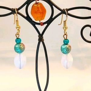 Vtg Opalescent glass beads dangle dro earrings
